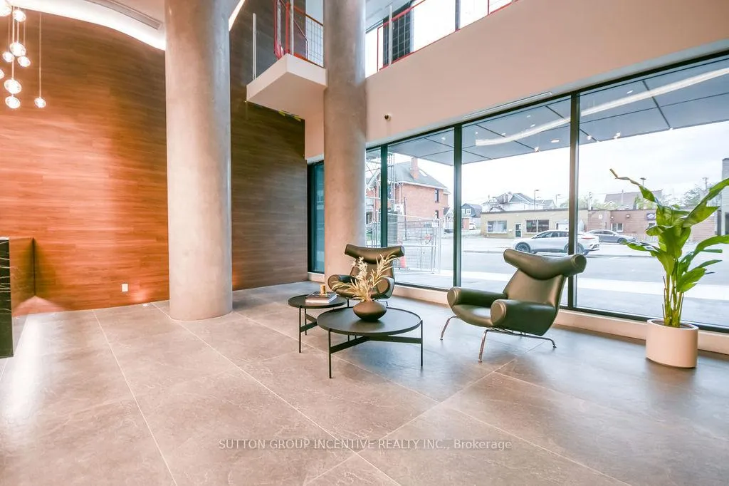 Photo 13 of Unit 802, 39 Mary Street, Barrie, City Centre — HOMEH
