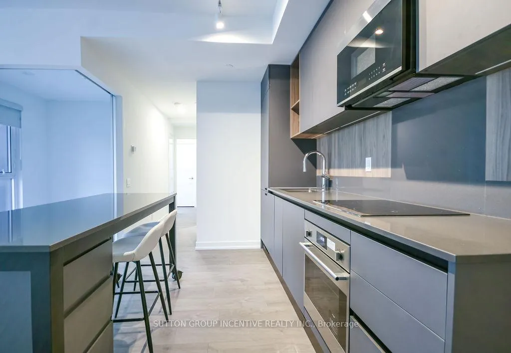Photo 19 of Unit 802, 39 Mary Street, Barrie, City Centre — HOMEH