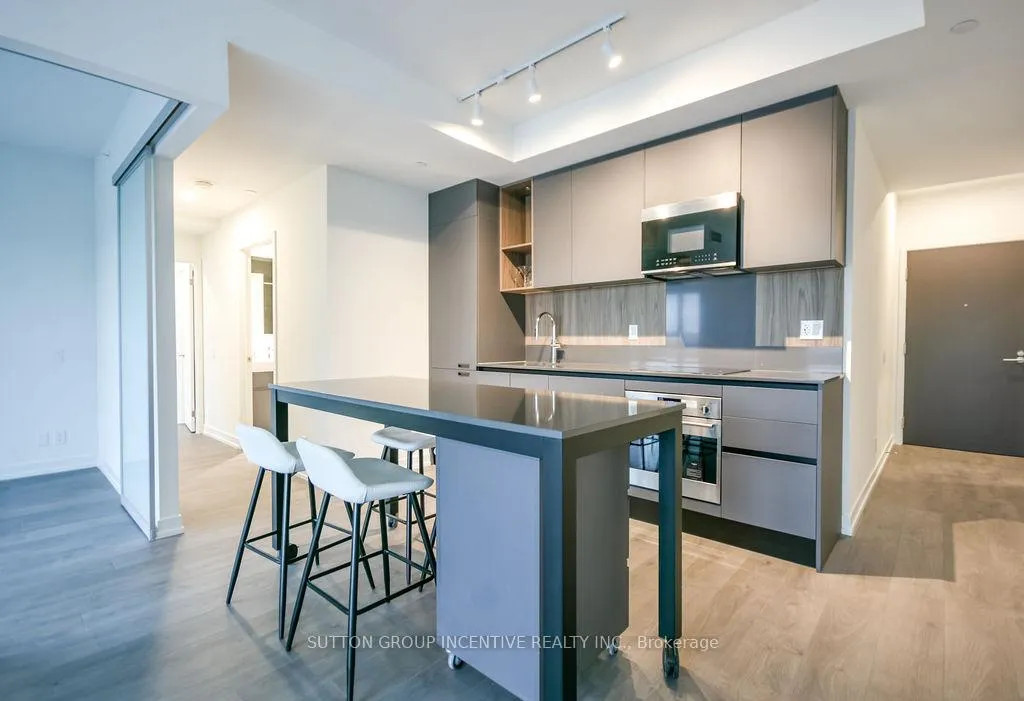 Photo 21 of Unit 802, 39 Mary Street, Barrie, City Centre — HOMEH