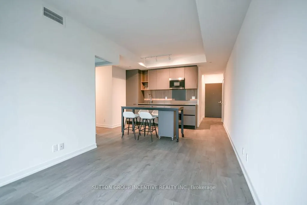 Photo 25 of Unit 802, 39 Mary Street, Barrie, City Centre — HOMEH