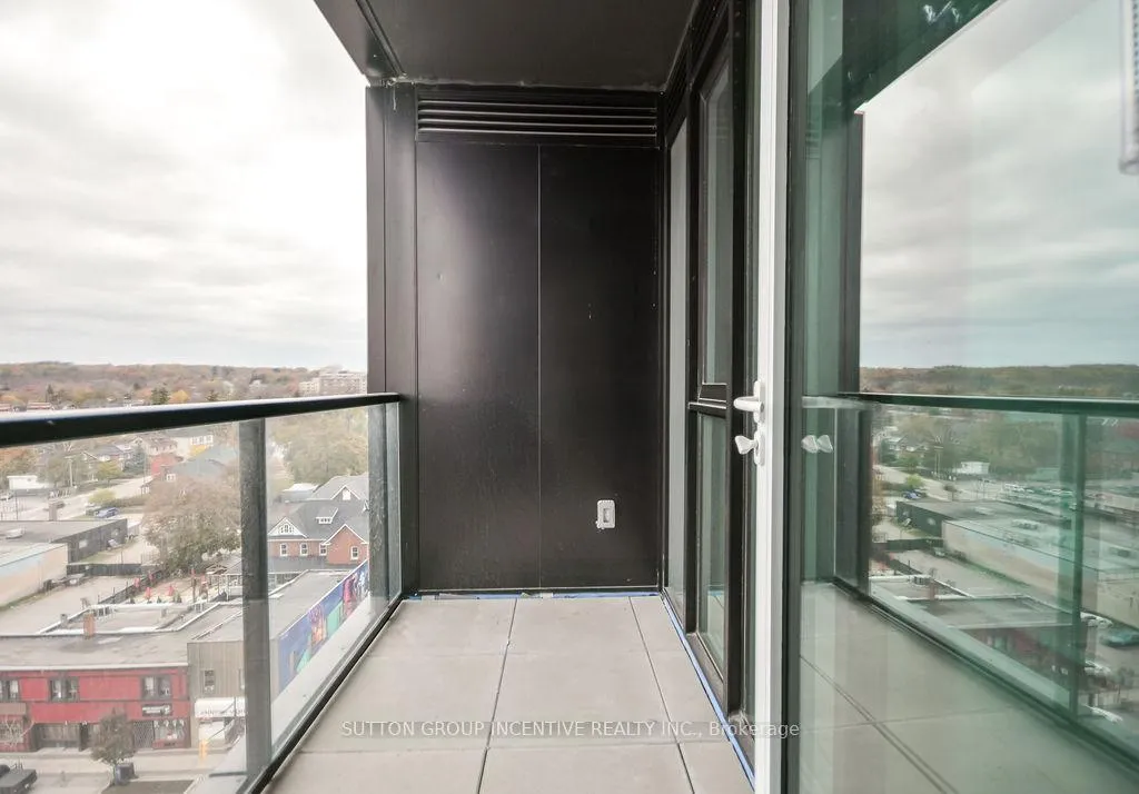 Photo 38 of Unit 802, 39 Mary Street, Barrie, City Centre — HOMEH