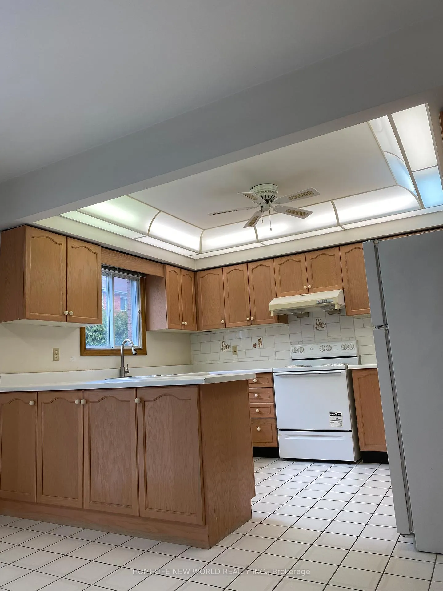 Photo 6 of 81 Dalmatian Crescent, Scarborough, Highland Creek — HOMEH
