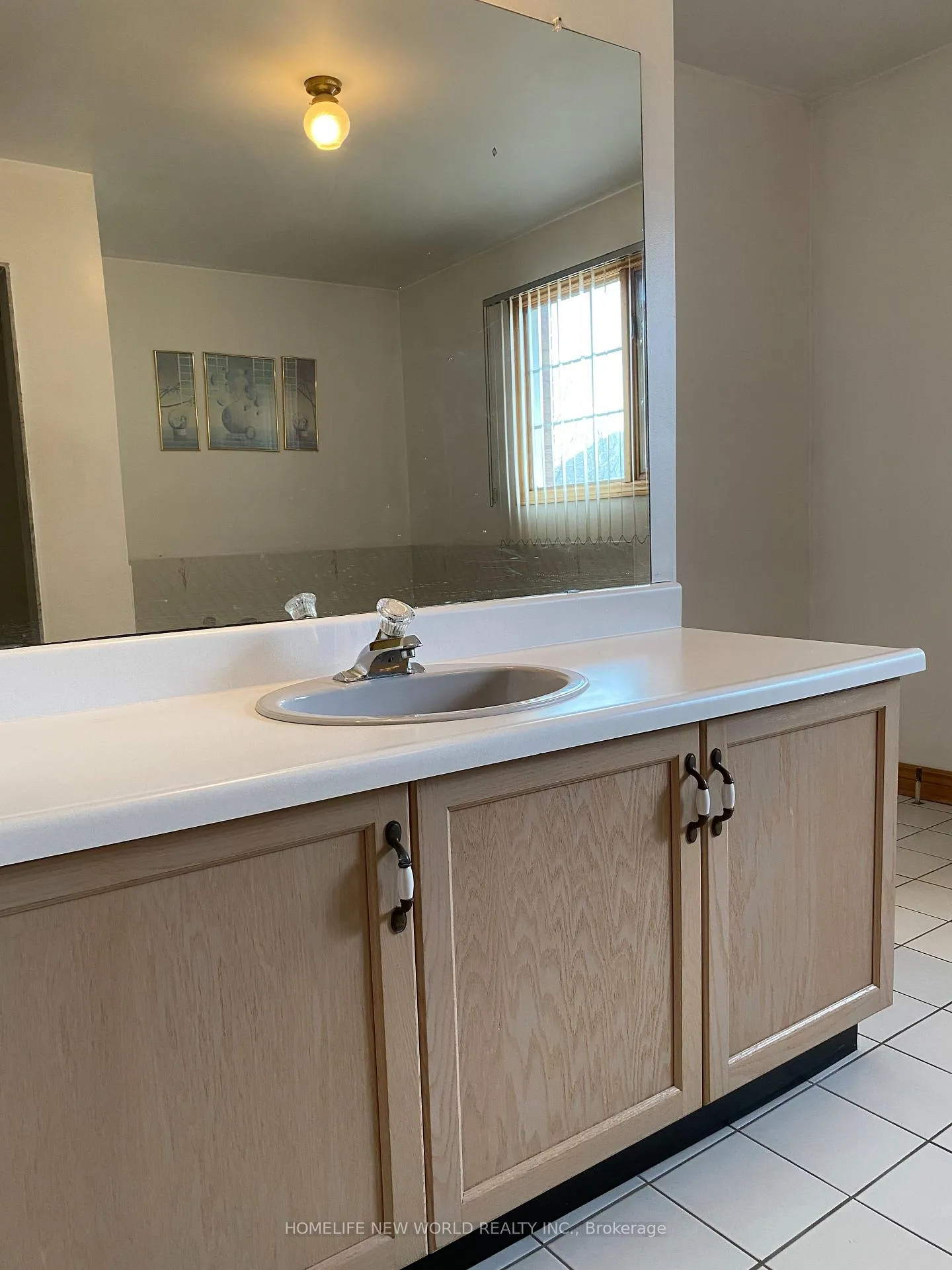 Photo 16 of 81 Dalmatian Crescent, Scarborough, Highland Creek — HOMEH