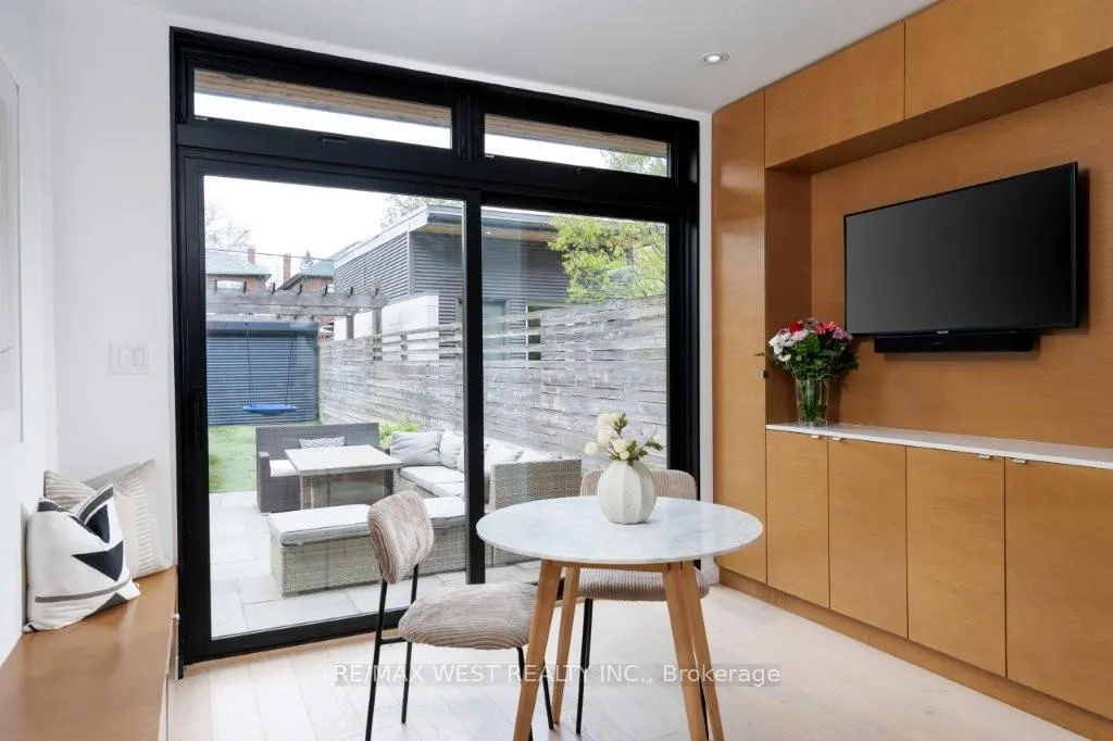 Photo 13 of 110 Fern Avenue, Toronto, Roncesvalles — HOMEH
