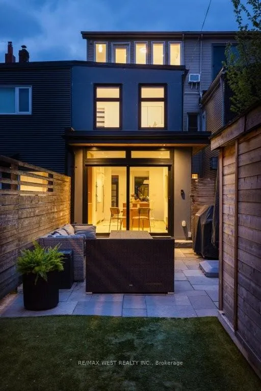Photo 19 of 110 Fern Avenue, Toronto, Roncesvalles — HOMEH