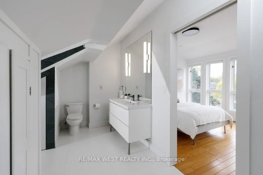 Photo 28 of 110 Fern Avenue, Toronto, Roncesvalles — HOMEH