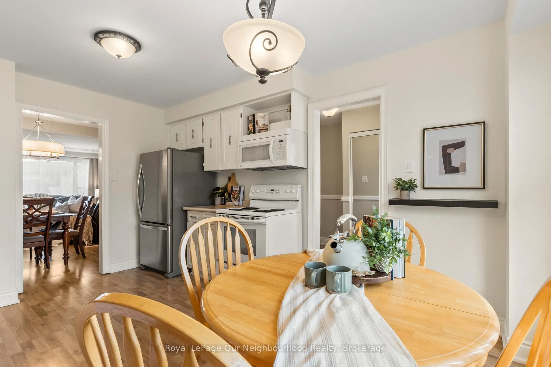 Photo 6 of 1261 Ludlow Court, Oshawa, Centennial — HOMEH
