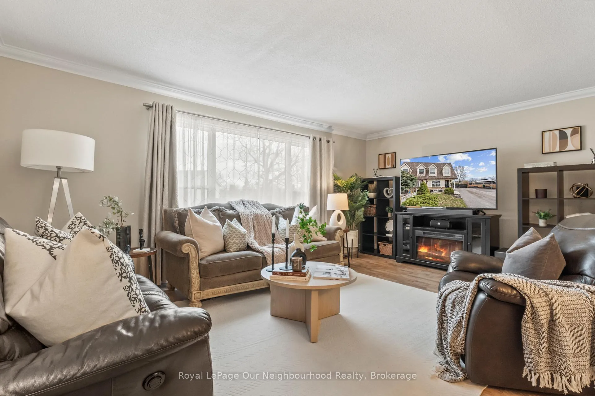 Photo 14 of 1261 Ludlow Court, Oshawa, Centennial — HOMEH