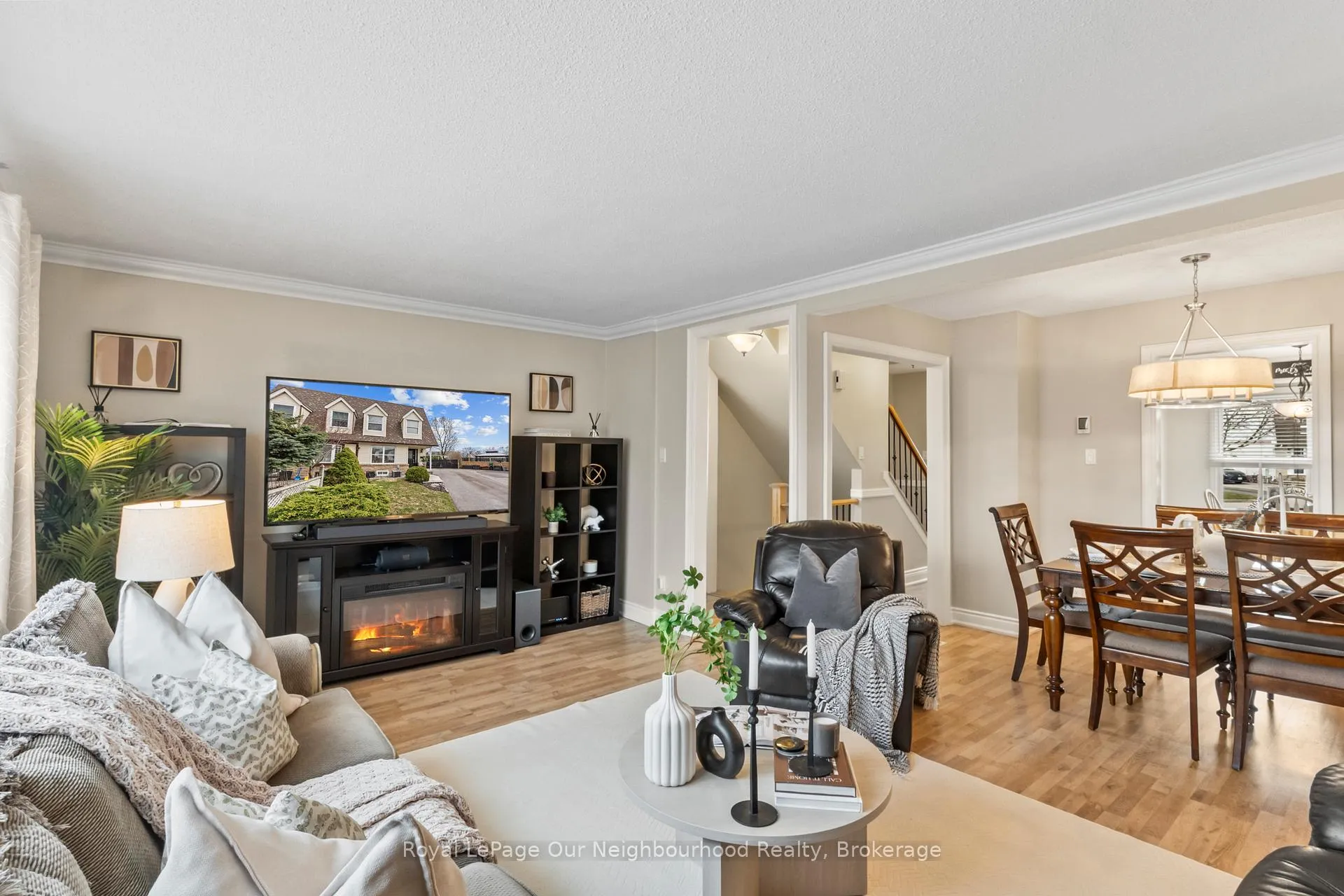 Photo 15 of 1261 Ludlow Court, Oshawa, Centennial — HOMEH