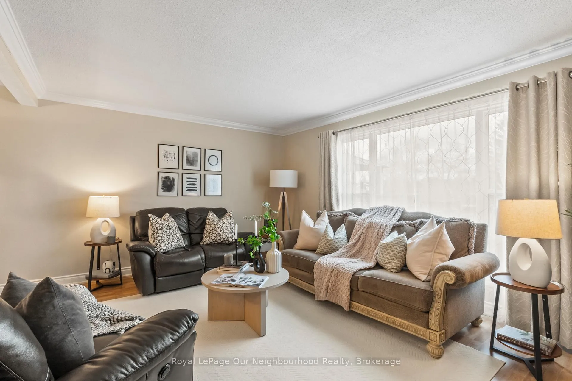 Photo 16 of 1261 Ludlow Court, Oshawa, Centennial — HOMEH