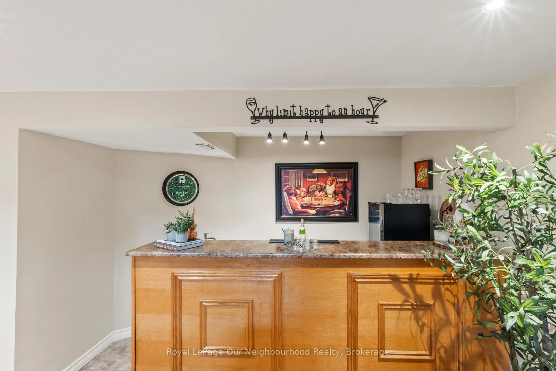 Photo 29 of 1261 Ludlow Court, Oshawa, Centennial — HOMEH