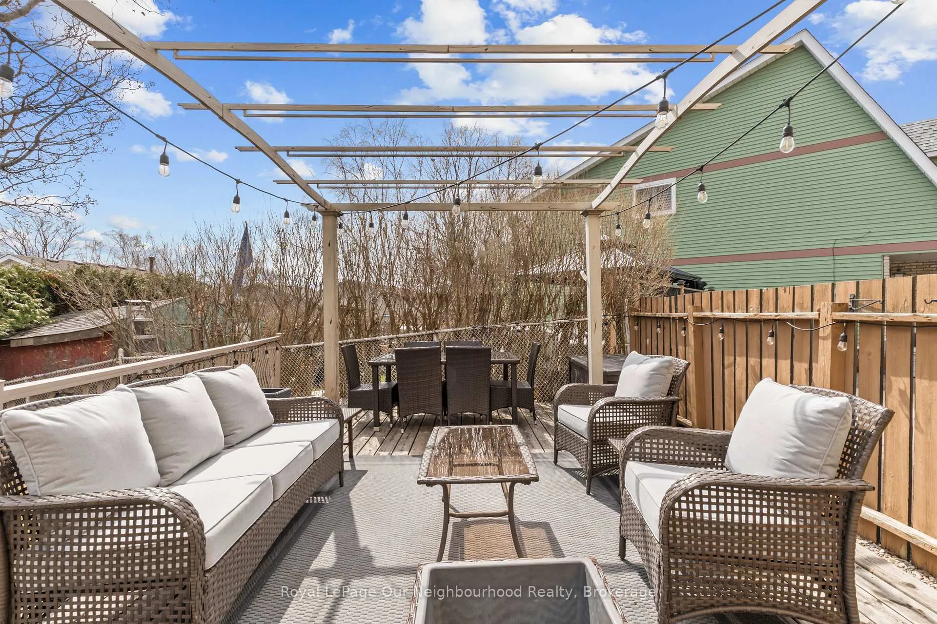 Photo 36 of 1261 Ludlow Court, Oshawa, Centennial — HOMEH