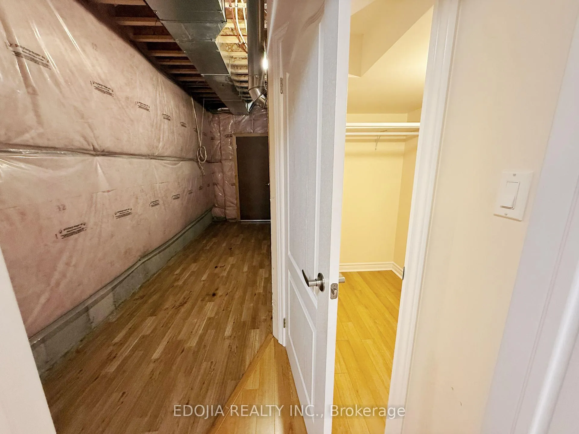 Photo 8 of Unit (Bsmt), 265 Oberfrick Avenue, Vaughan, Patterson — HOMEH