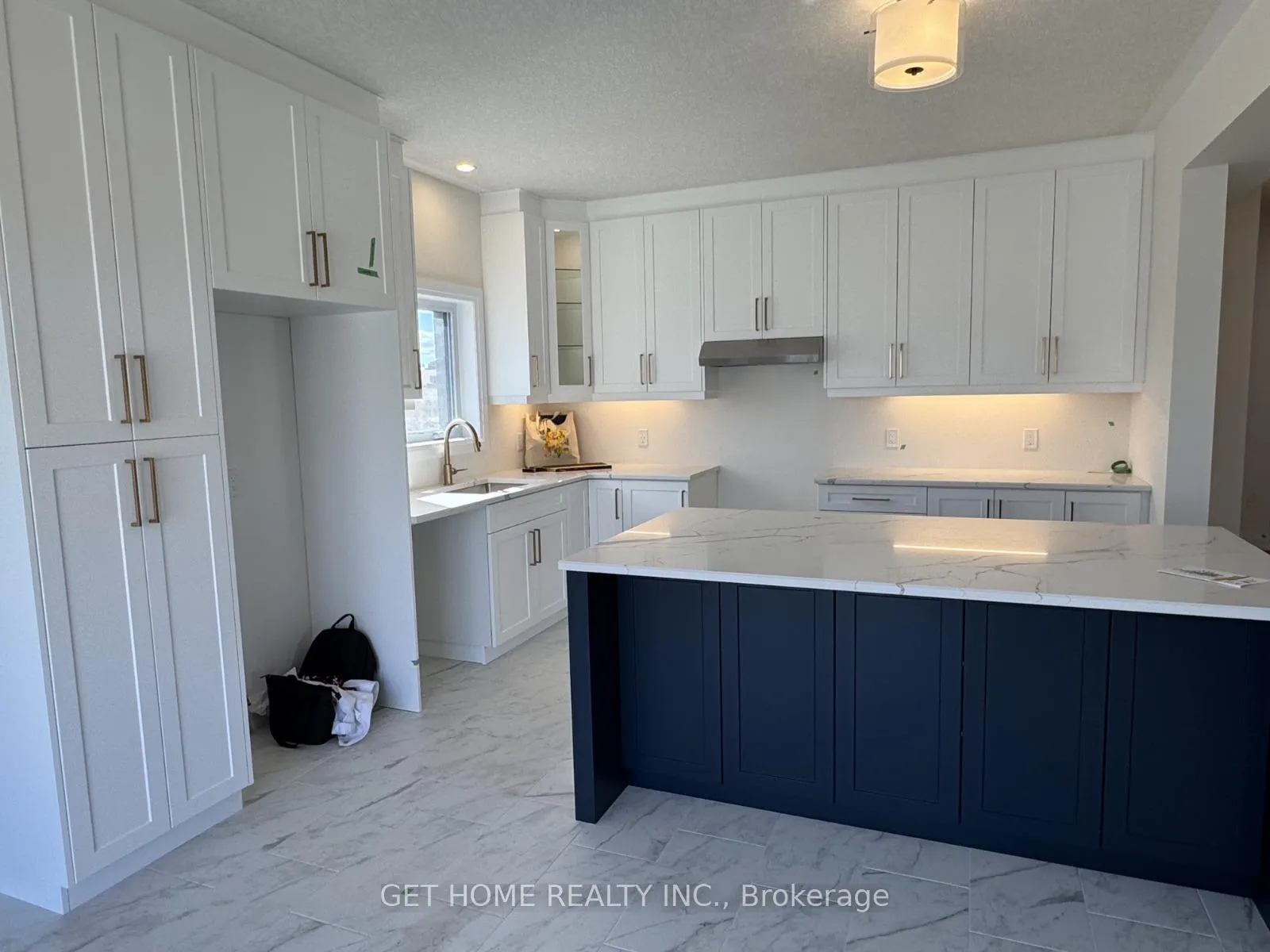 Photo 3 of 336 Canada Plum Street, Waterloo, Columbia Forest/Clair Hills — HOMEH