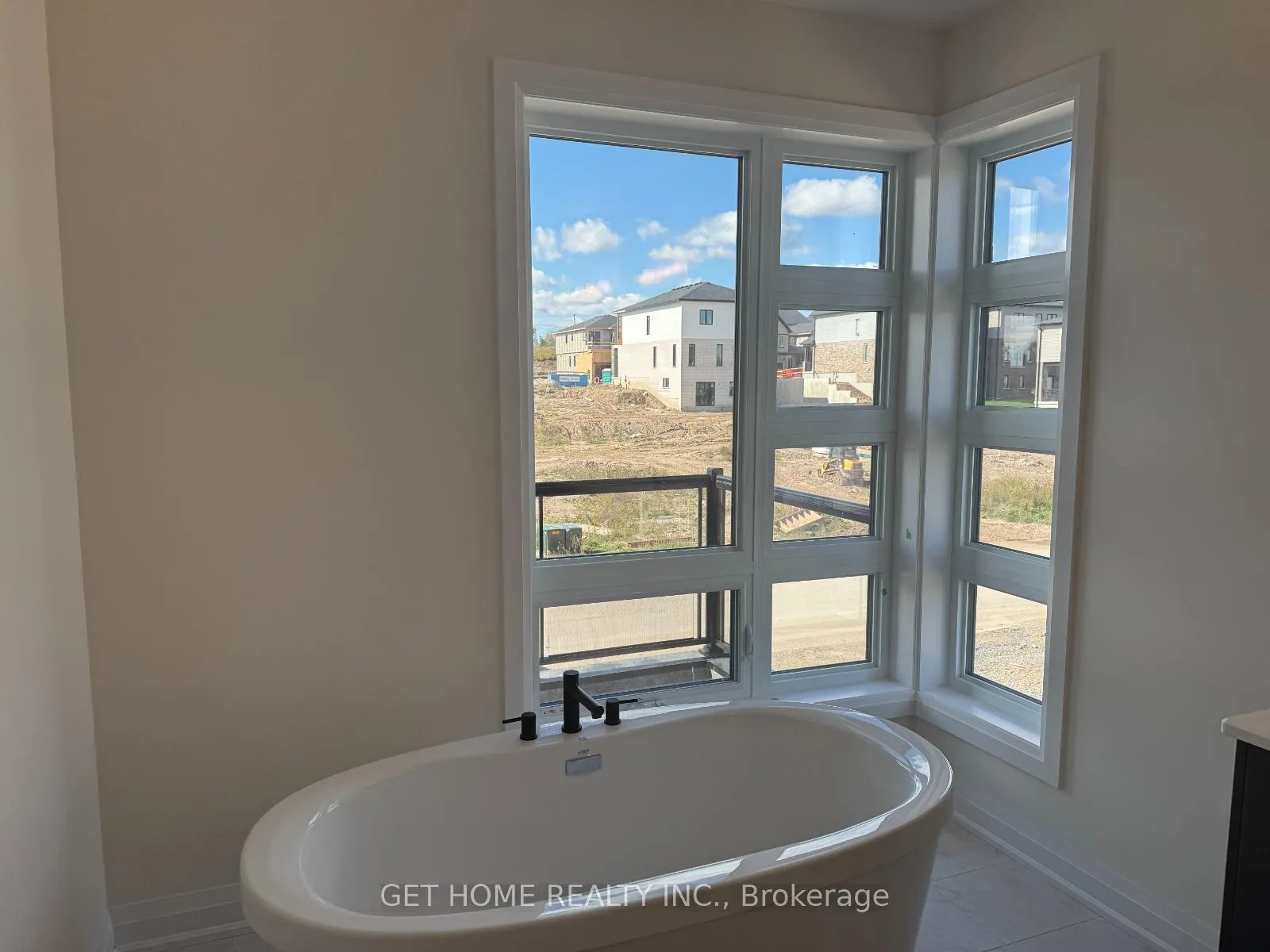 Photo 7 of 336 Canada Plum Street, Waterloo, Columbia Forest/Clair Hills — HOMEH