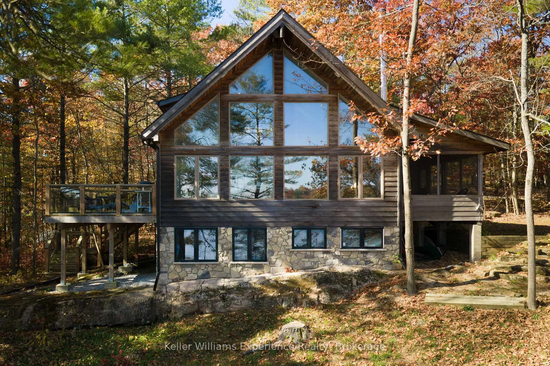 Photo 1 of 1317 West Lionshead Road, Gravenhurst, Wood (Gravenhurst) — HOMEH