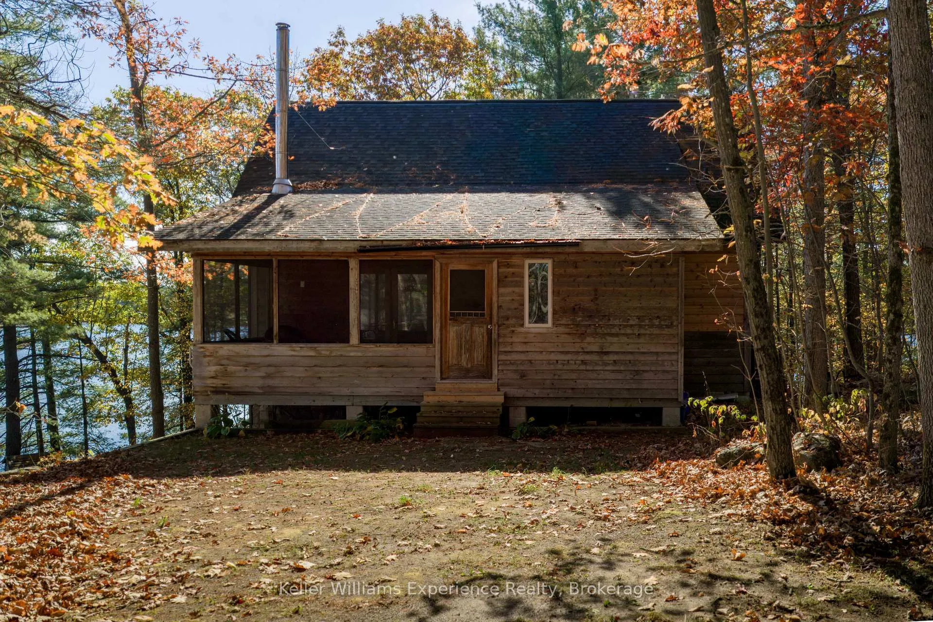Photo 2 of 1317 West Lionshead Road, Gravenhurst, Wood (Gravenhurst) — HOMEH