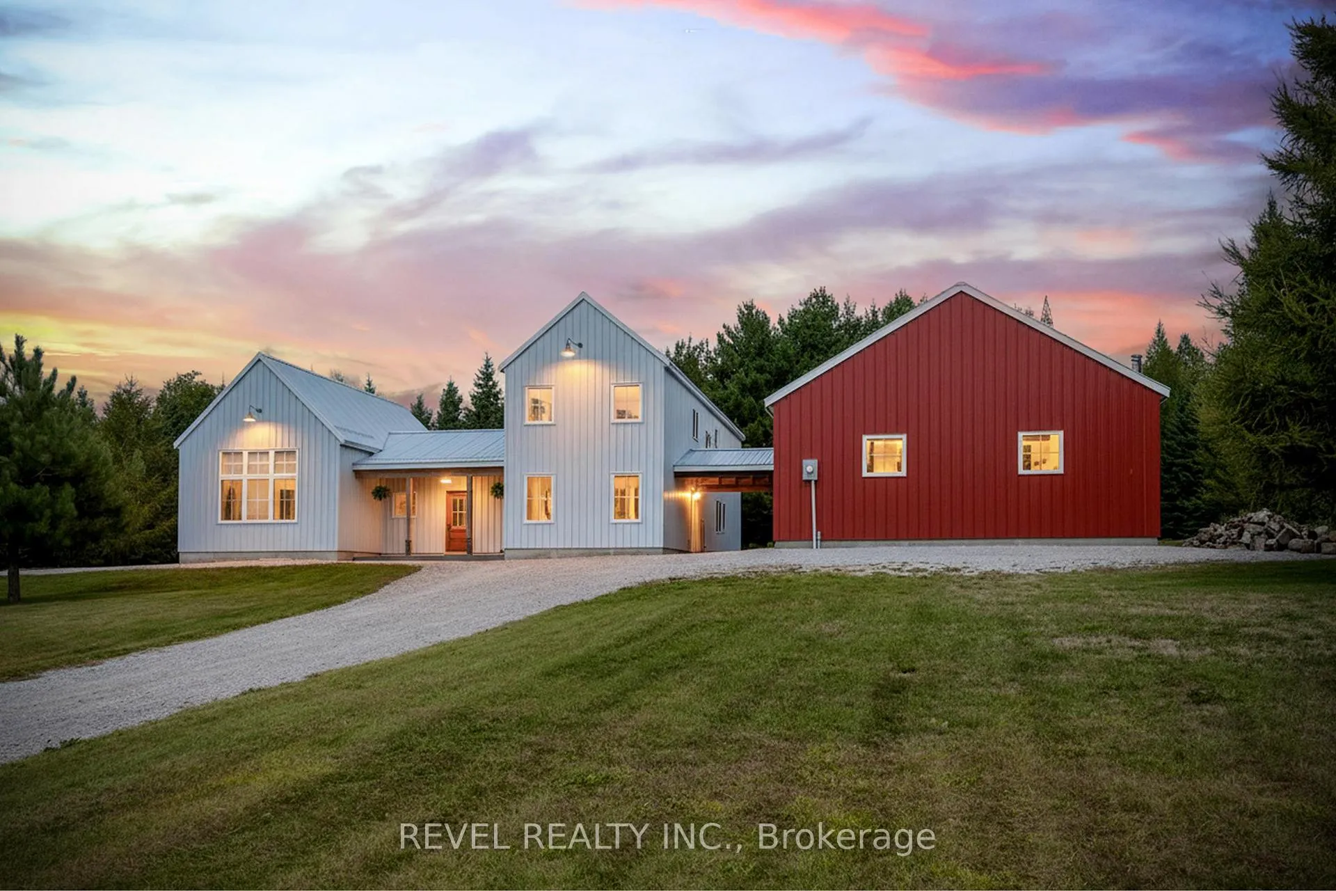 Front of 1136 Marydale Park Road