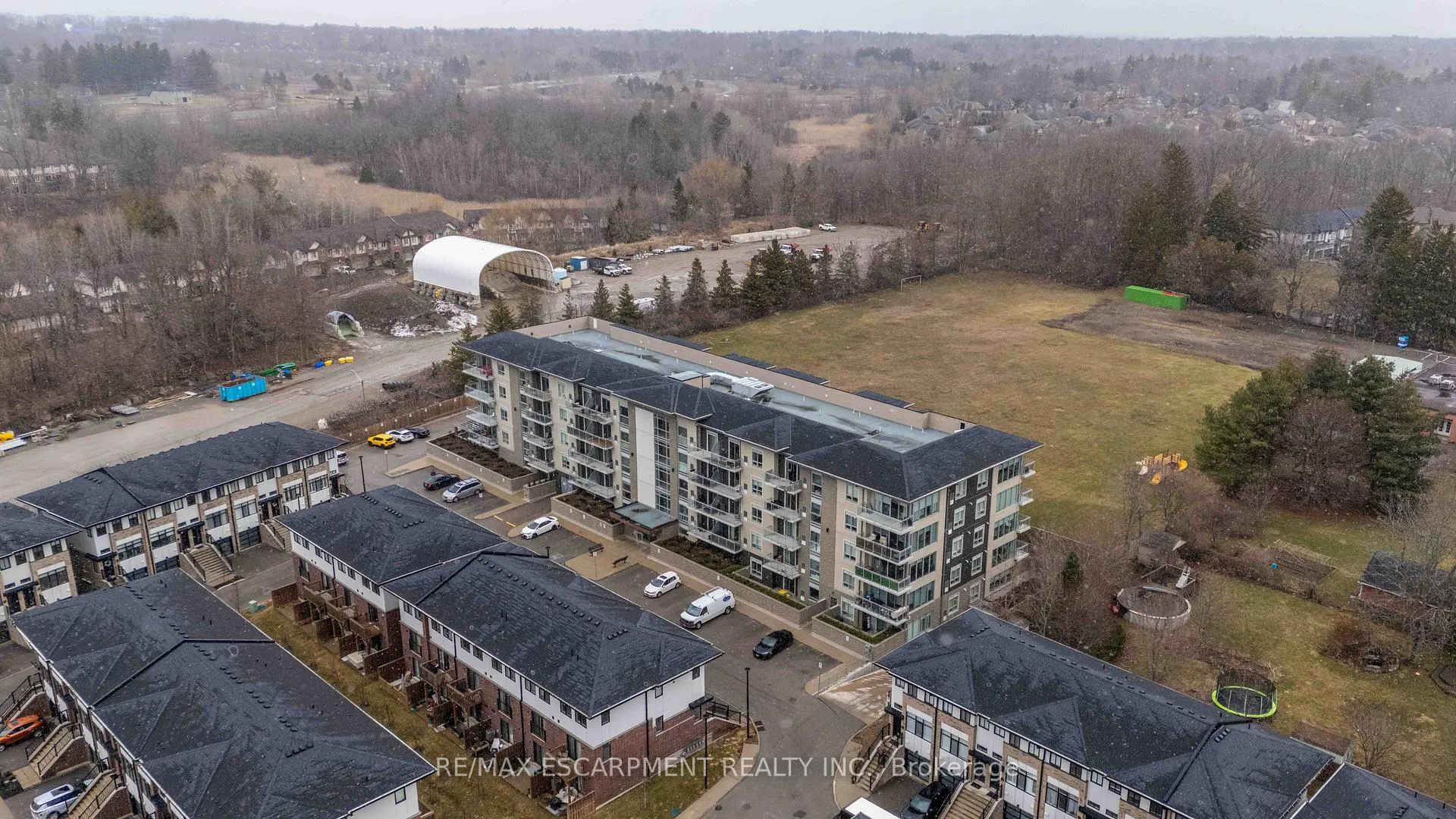 Photo 38 of Unit 504, 16 Markle Crescent, Hamilton, Ancaster — HOMEH
