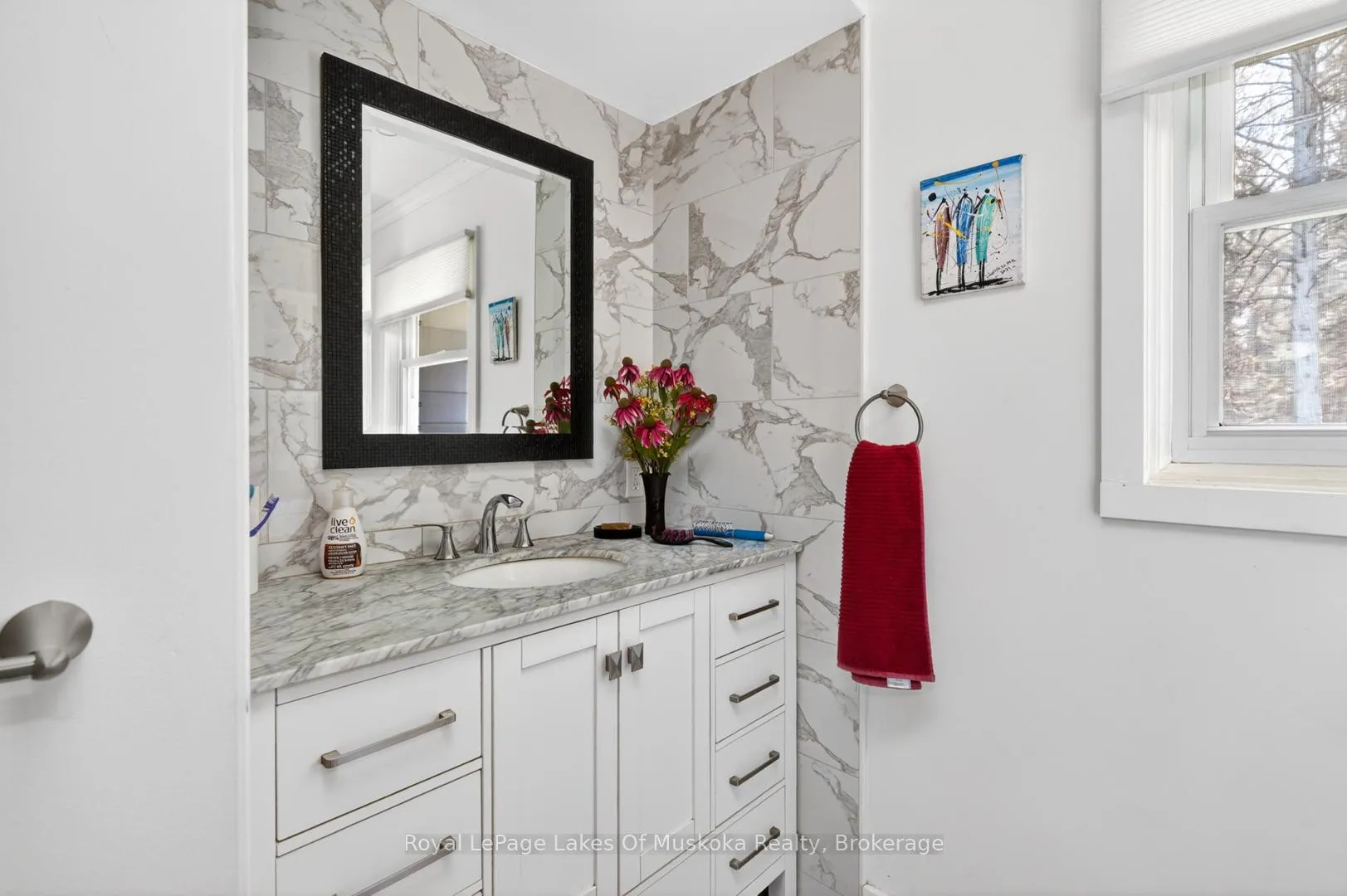 Photo 17 of 86 Ontario Street, Armour — HOMEH