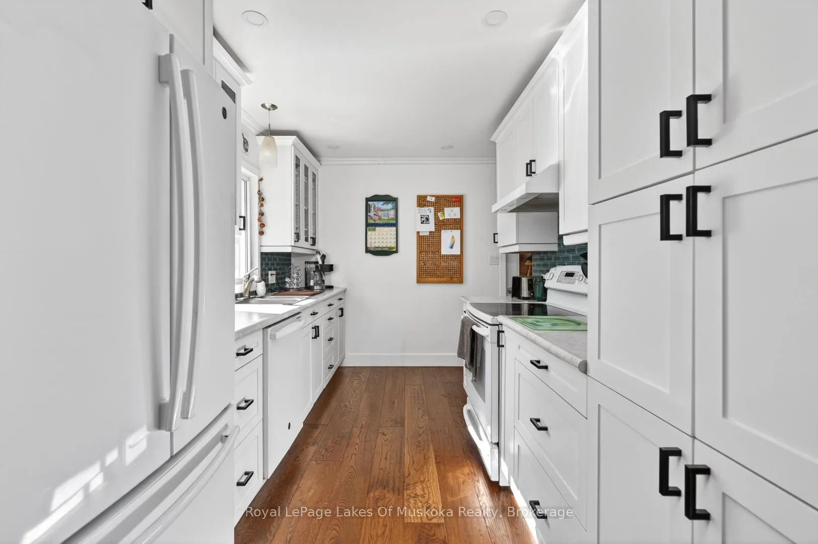 Photo 18 of 86 Ontario Street, Armour — HOMEH