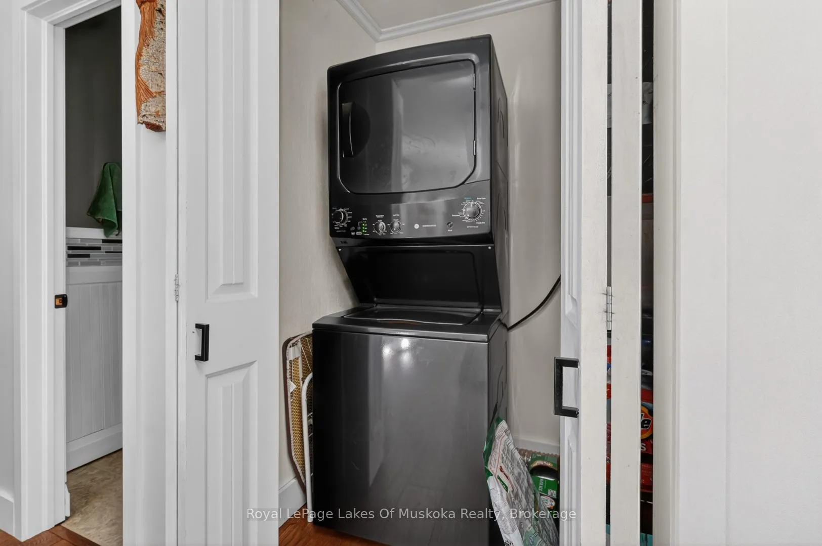 Photo 23 of 86 Ontario Street, Armour — HOMEH