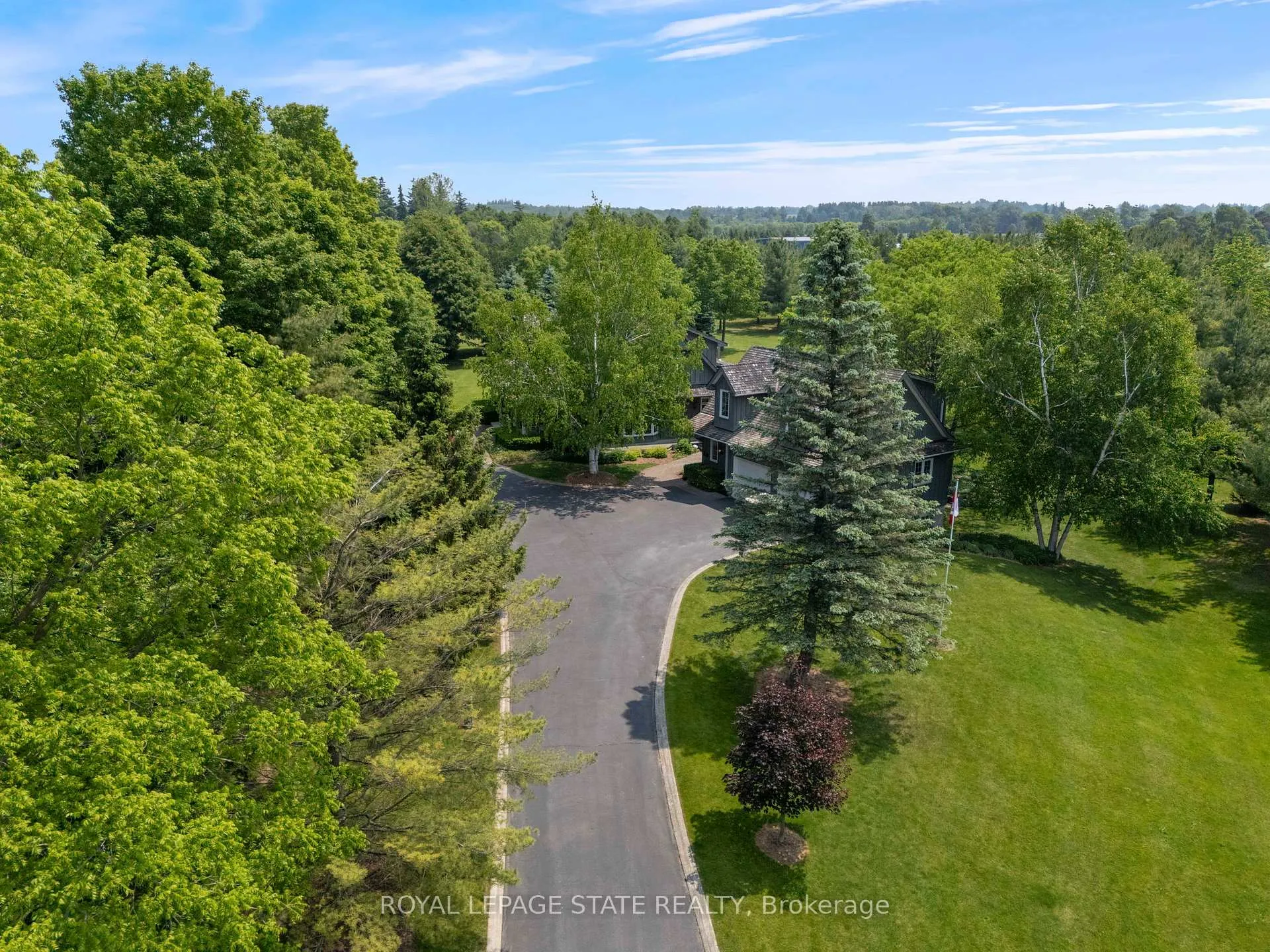 Photo 6 of 402 Progreston Road, Hamilton, Rural Flamborough — HOMEH