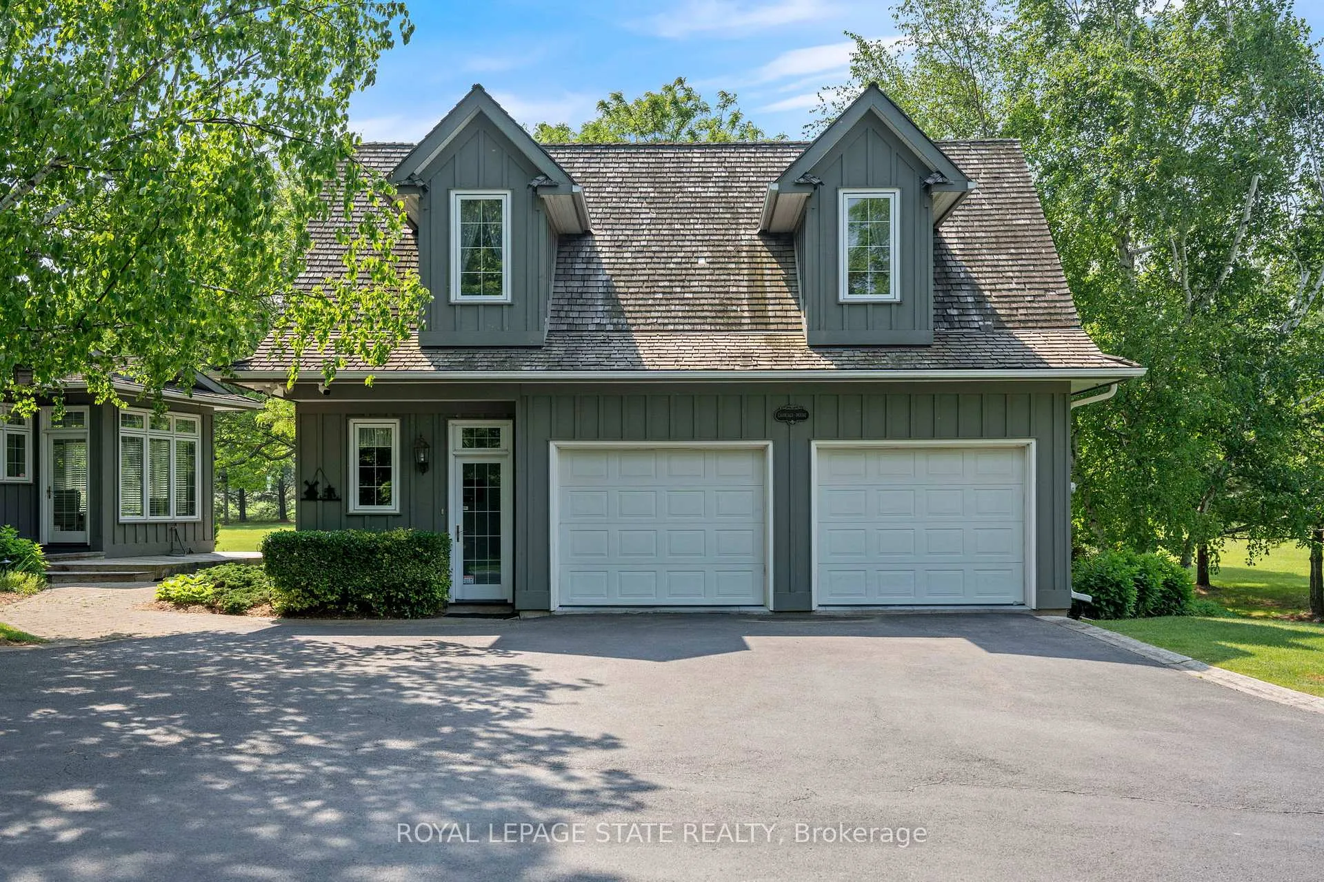 Photo 8 of 402 Progreston Road, Hamilton, Rural Flamborough — HOMEH