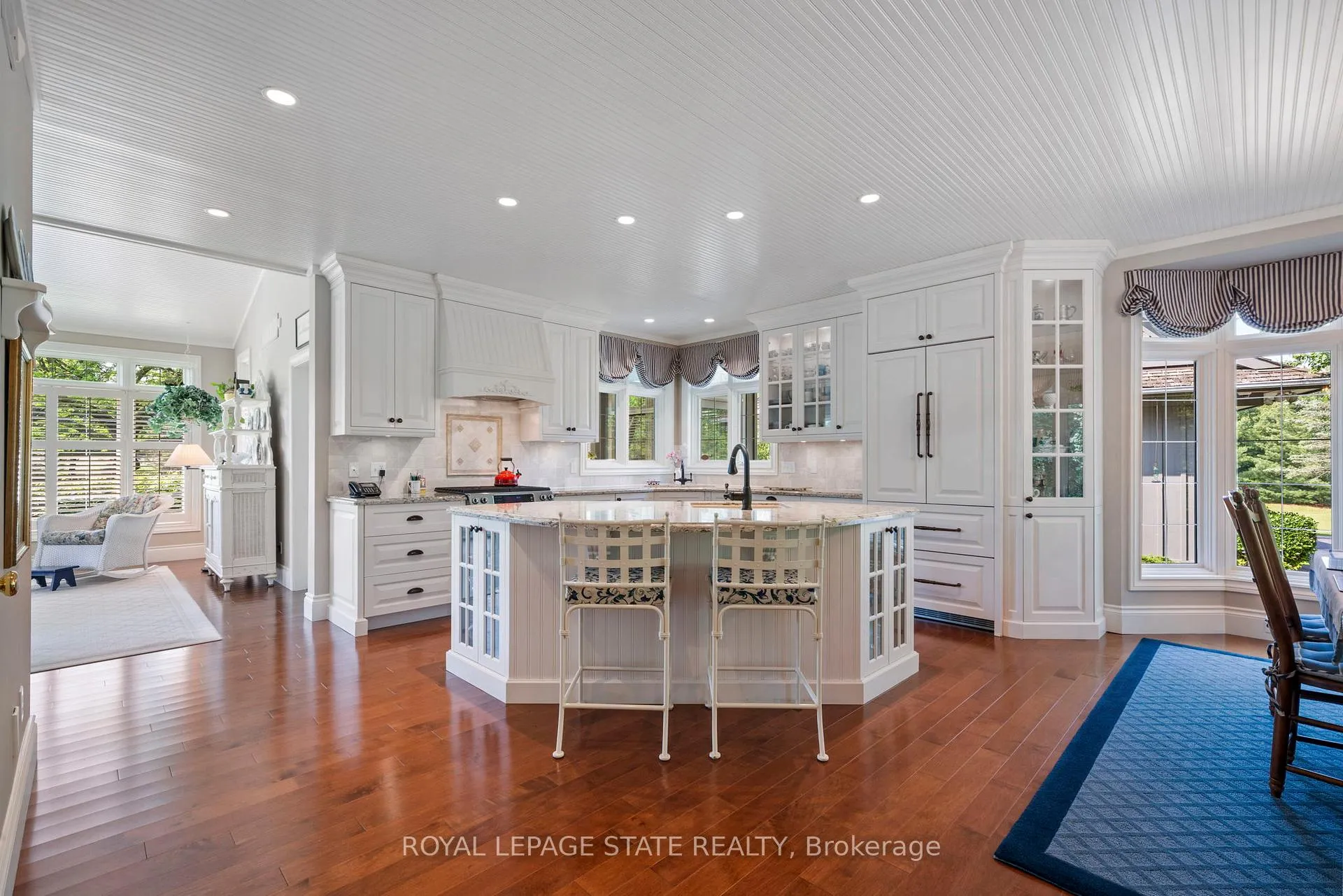 Photo 10 of 402 Progreston Road, Hamilton, Rural Flamborough — HOMEH