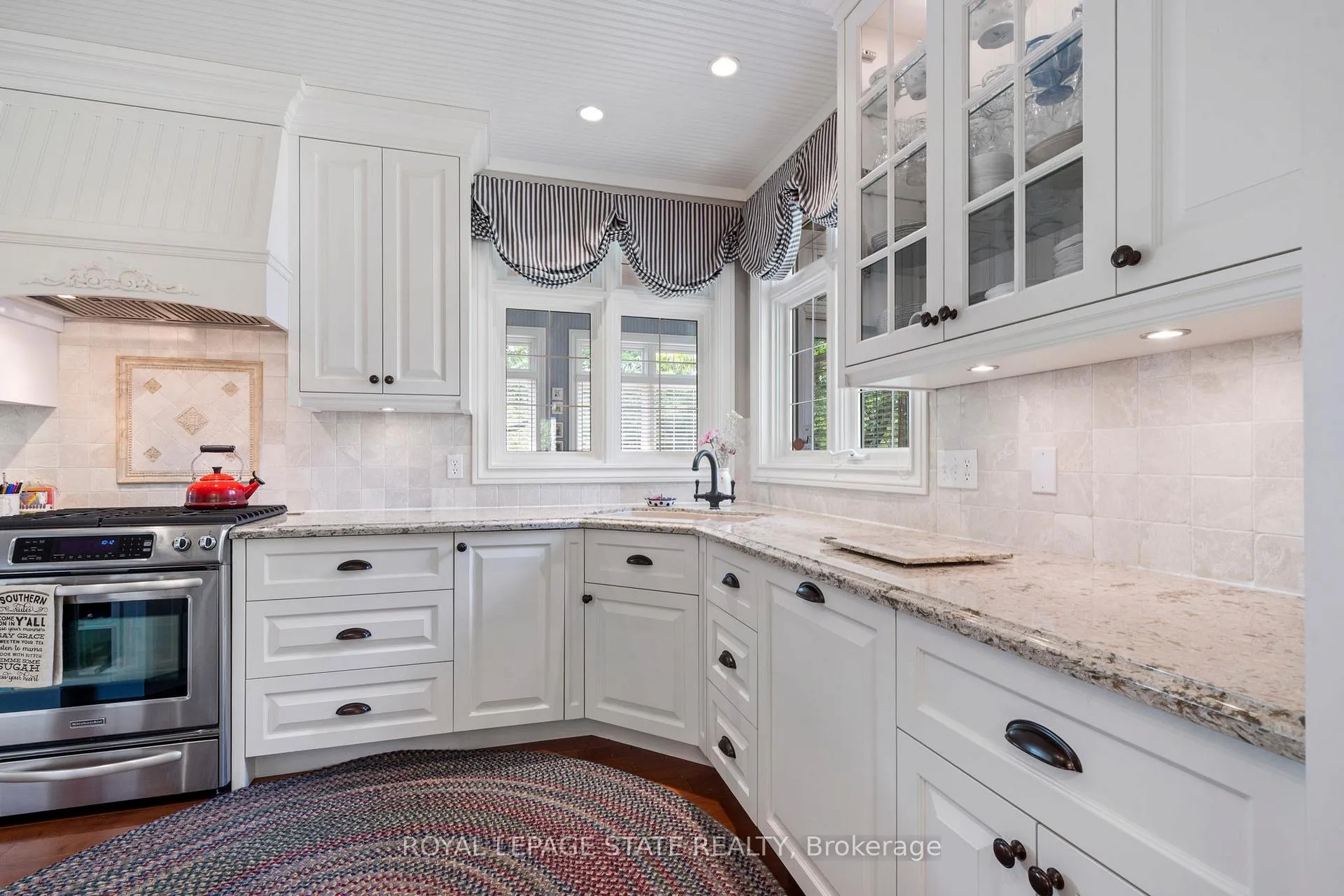 Photo 13 of 402 Progreston Road, Hamilton, Rural Flamborough — HOMEH