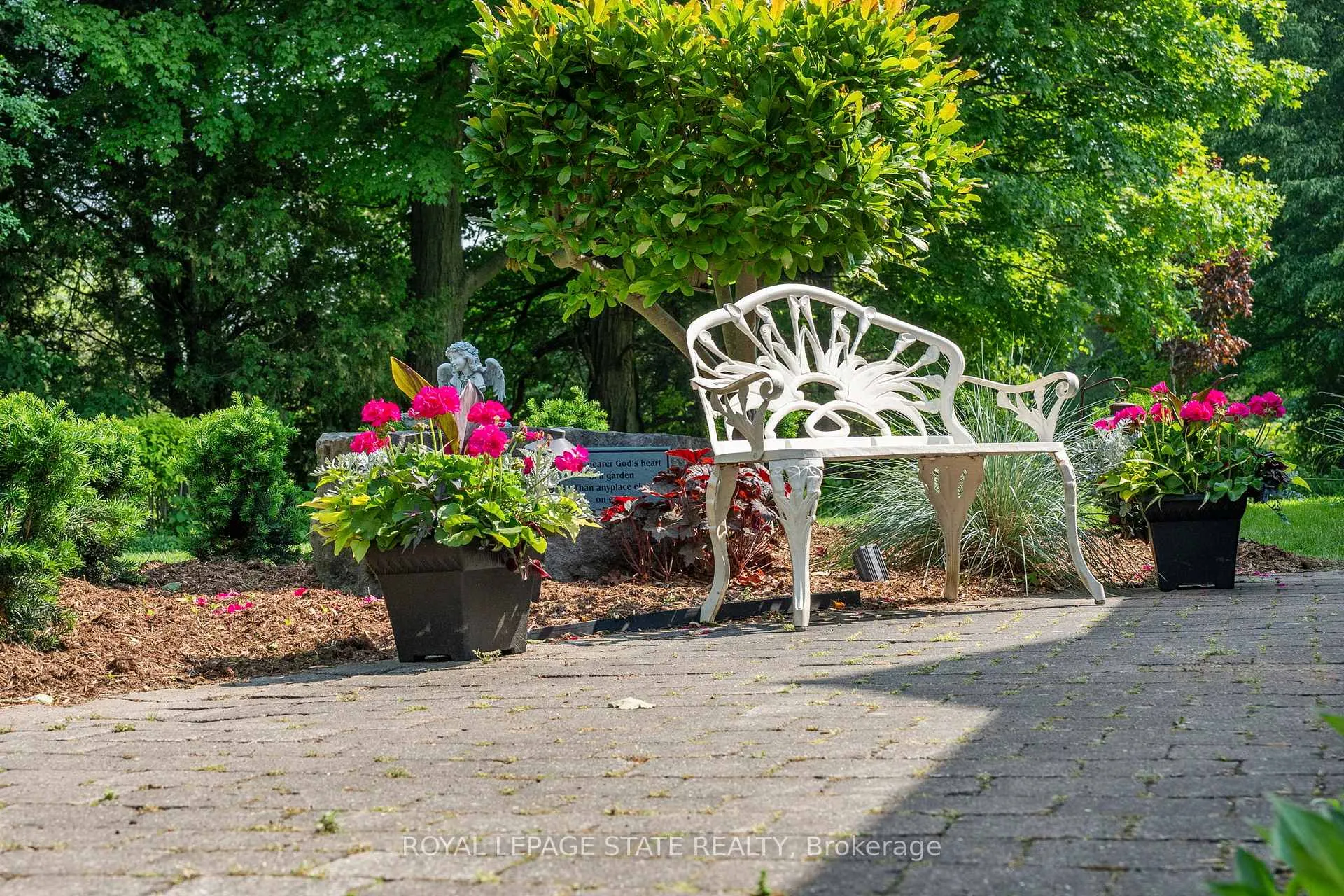 Photo 39 of 402 Progreston Road, Hamilton, Rural Flamborough — HOMEH