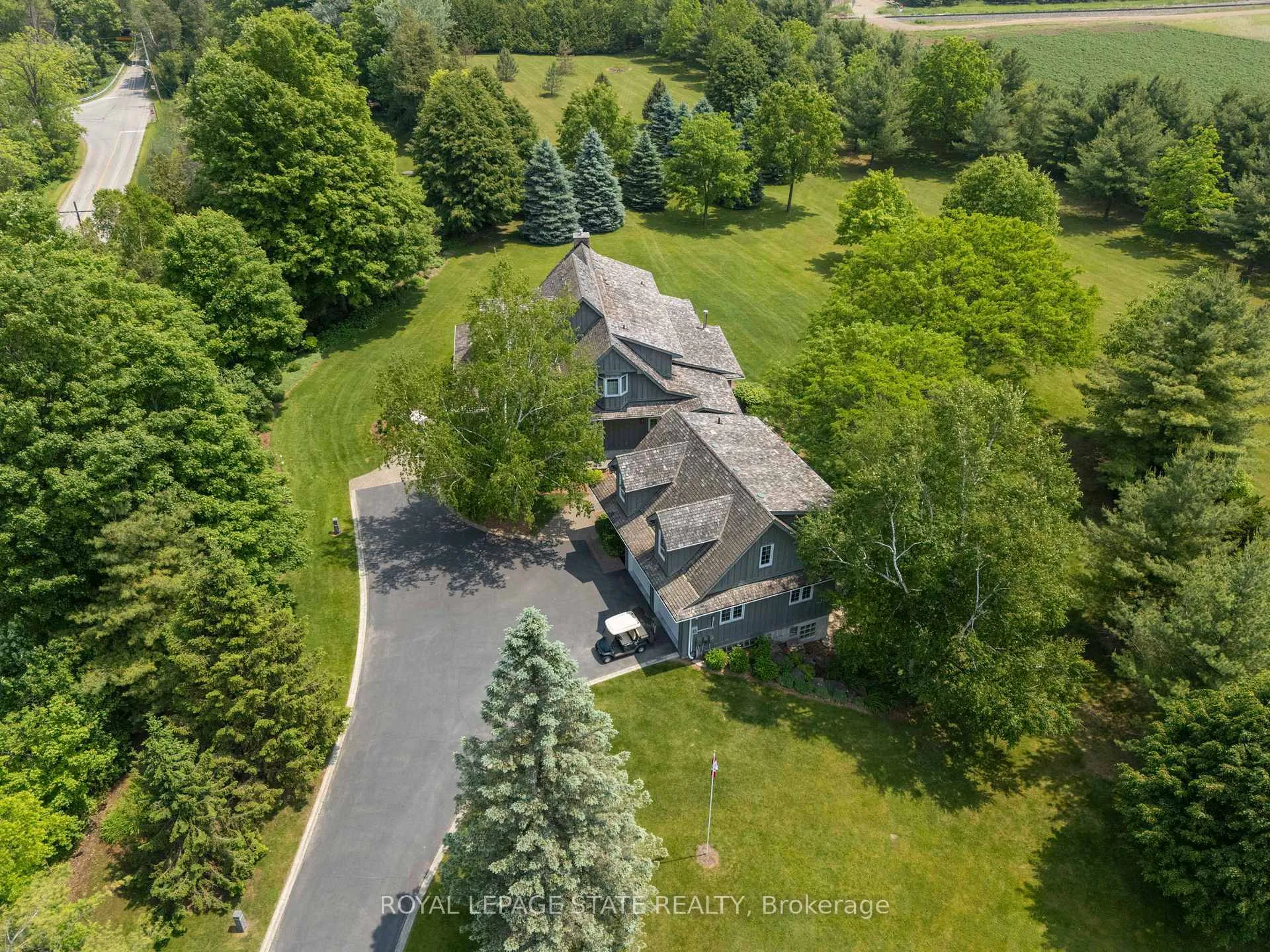 Photo 45 of 402 Progreston Road, Hamilton, Rural Flamborough — HOMEH