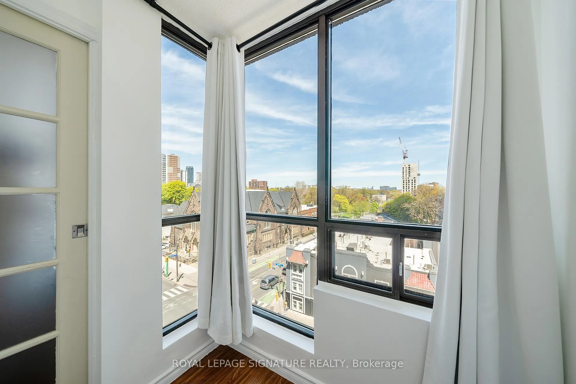 Photo 5 of Unit 704, 117 Gerrard Street E, Toronto, Church-Yonge Corridor — HOMEH