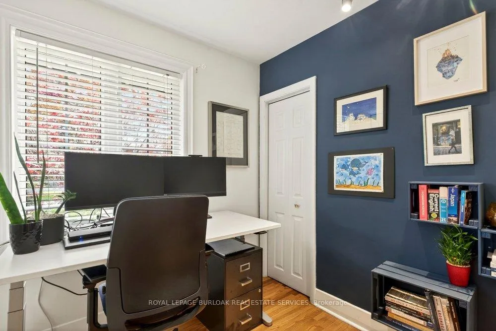 Photo 24 of 969 Sanford Drive, Burlington, LaSalle — HOMEH