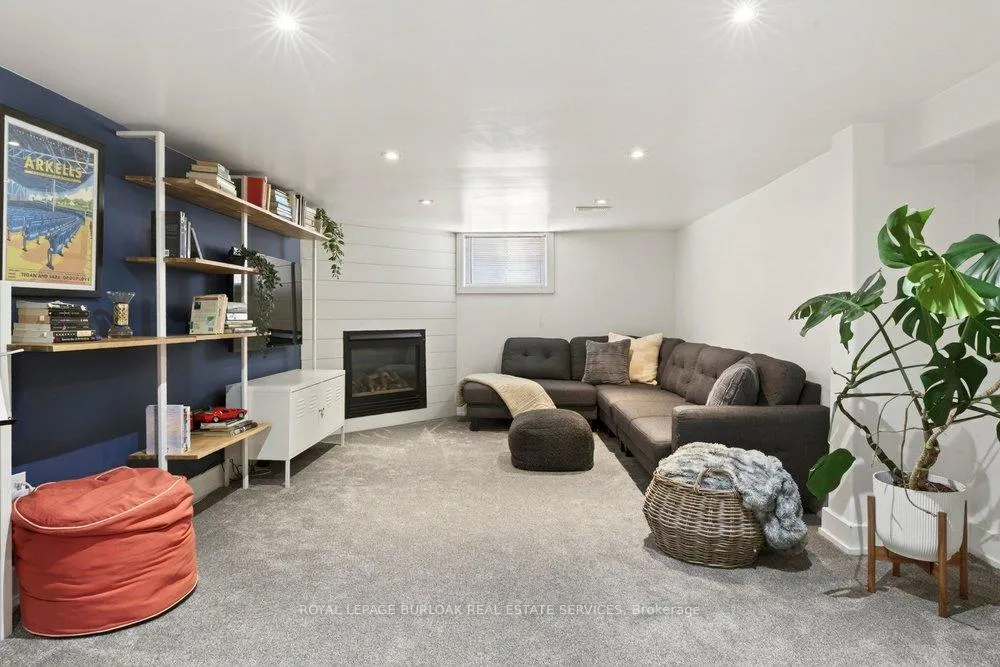 Photo 30 of 969 Sanford Drive, Burlington, LaSalle — HOMEH