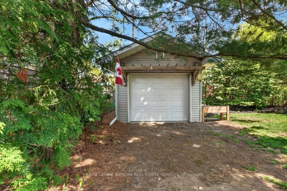 Photo 38 of 969 Sanford Drive, Burlington, LaSalle — HOMEH