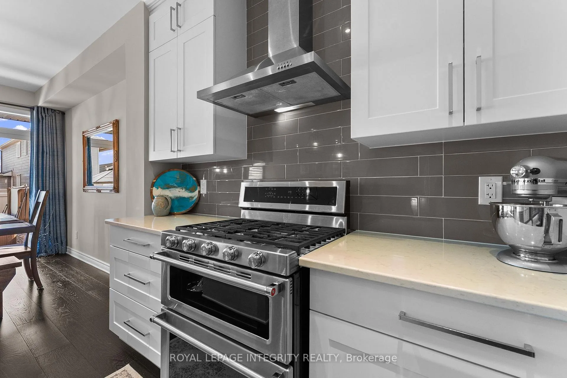 Photo 12 of 270 Shinleaf Crescent, Ottawa, Mer Bleue/Bradley Estates/Anderson Park — HOMEH