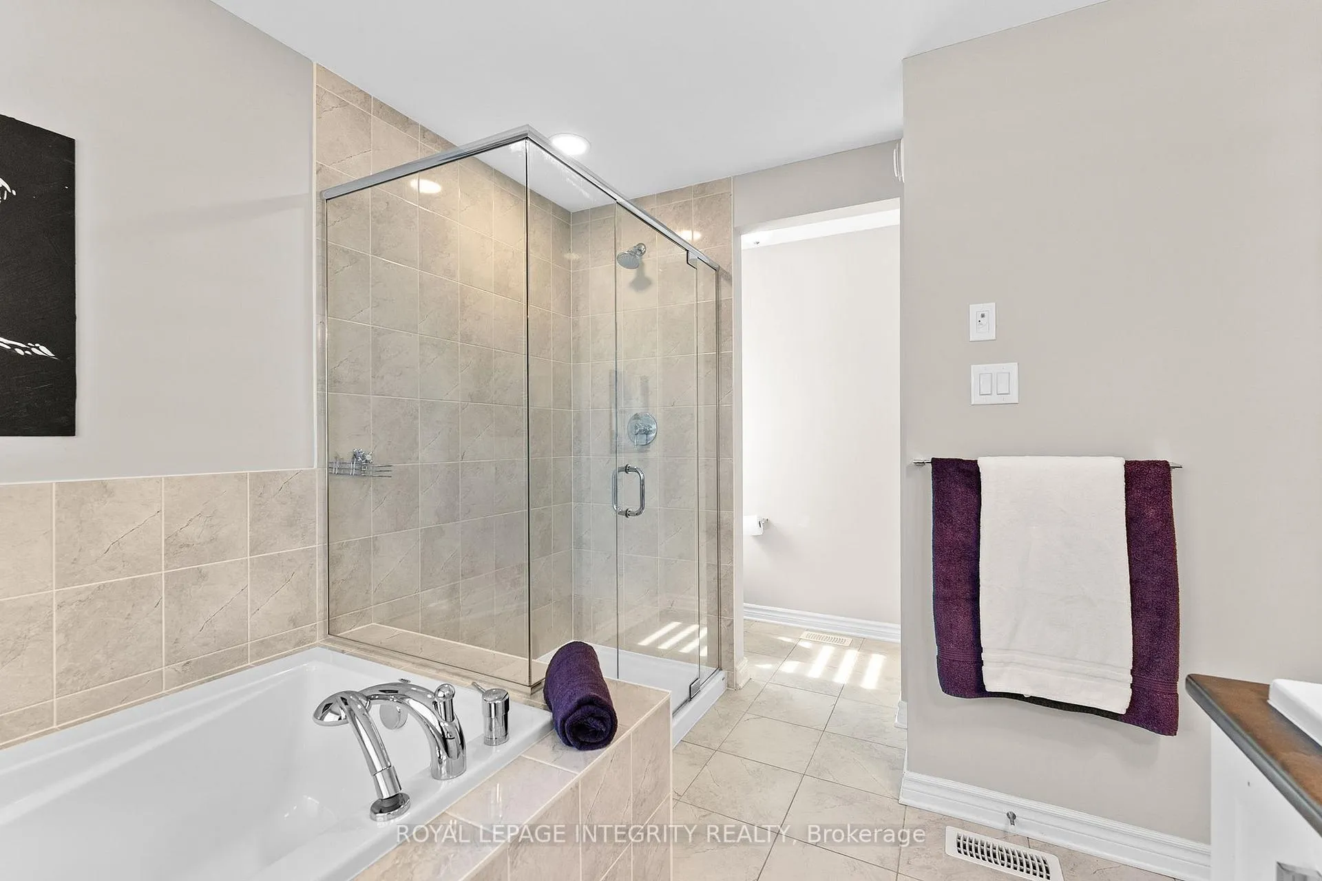 Photo 28 of 270 Shinleaf Crescent, Ottawa, Mer Bleue/Bradley Estates/Anderson Park — HOMEH