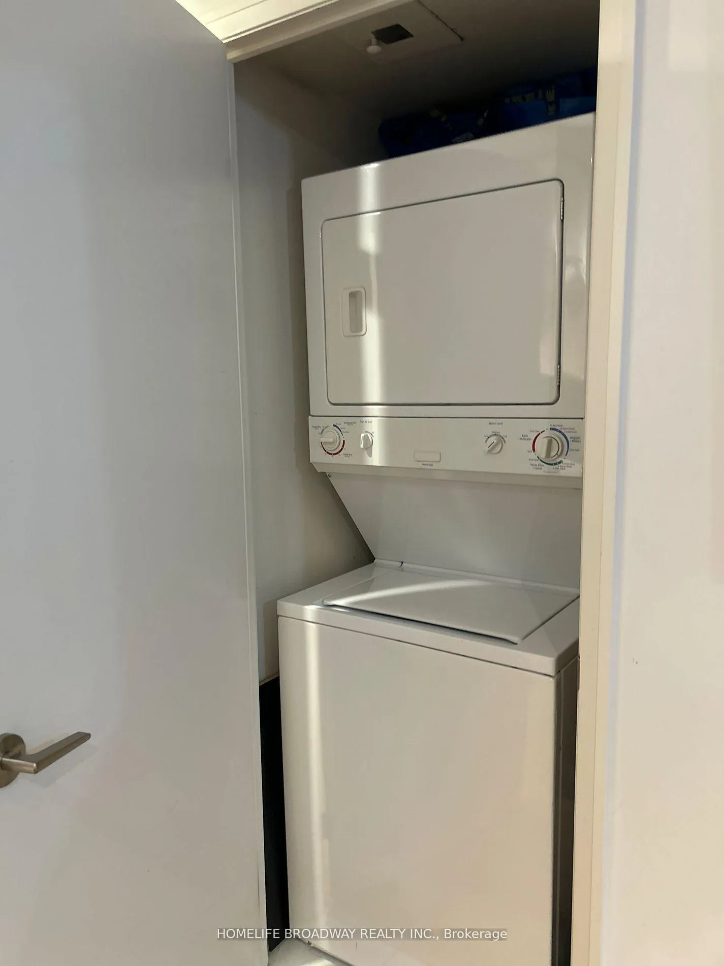 Photo 9 of Unit 1310, 25 Carlton Street, Toronto, Church-Yonge Corridor — HOMEH