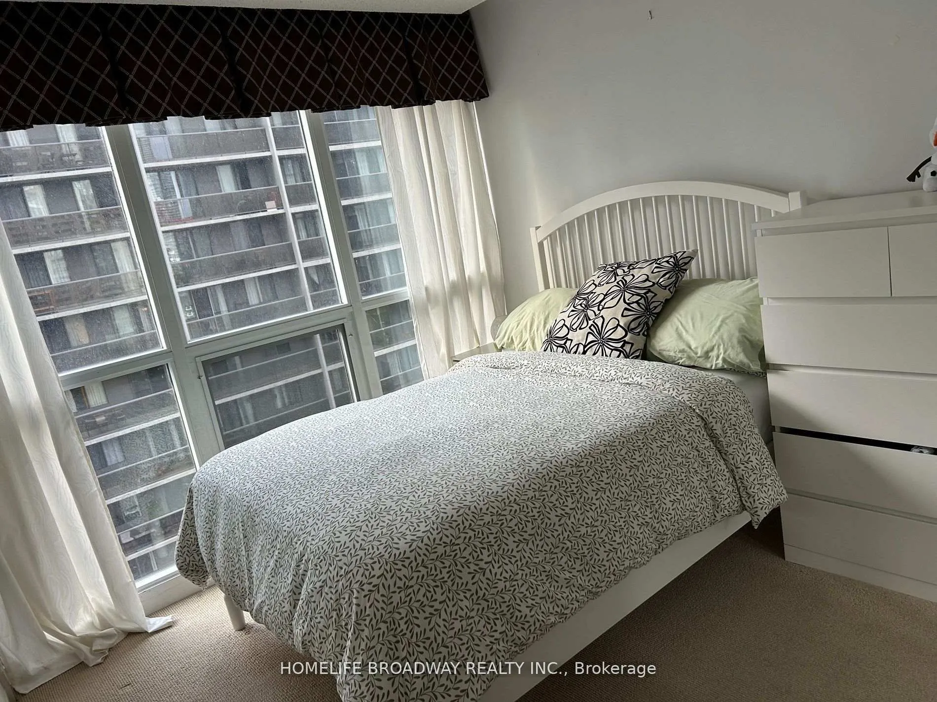 Photo 13 of Unit 1310, 25 Carlton Street, Toronto, Church-Yonge Corridor — HOMEH