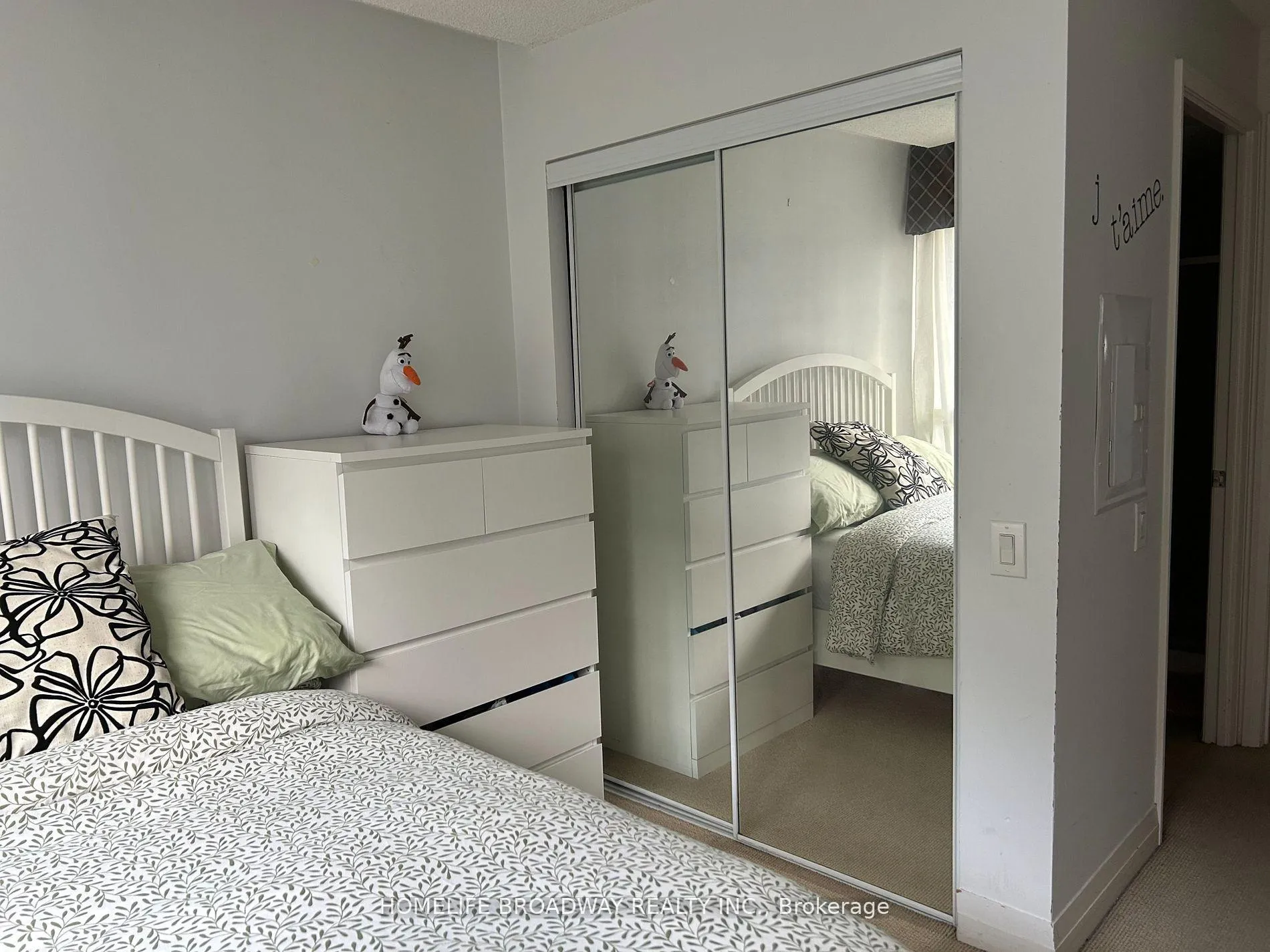 Photo 14 of Unit 1310, 25 Carlton Street, Toronto, Church-Yonge Corridor — HOMEH