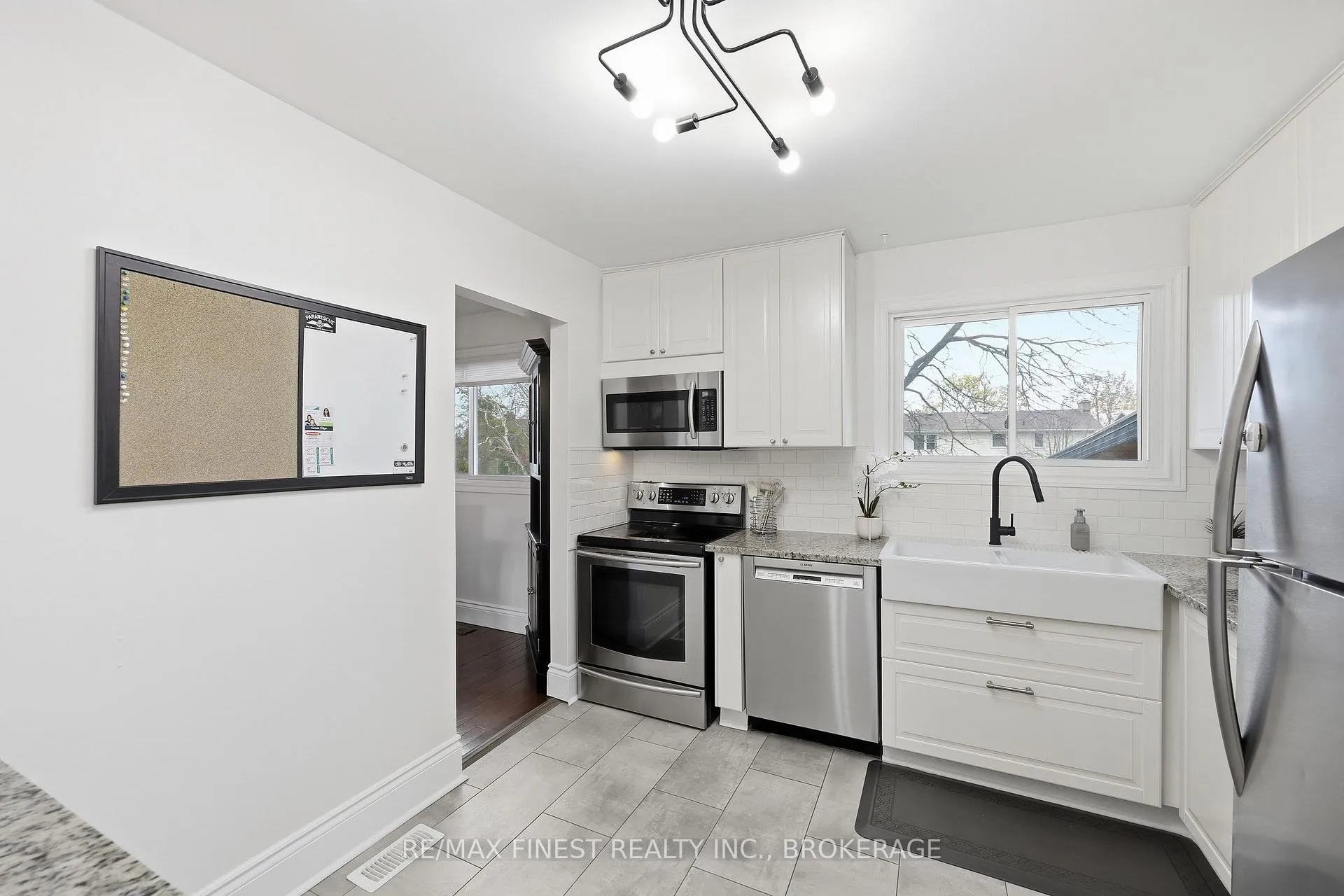 Photo 12 of 168 Inverness Crescent, Kingston, West of Sir John A. Blvd — HOMEH