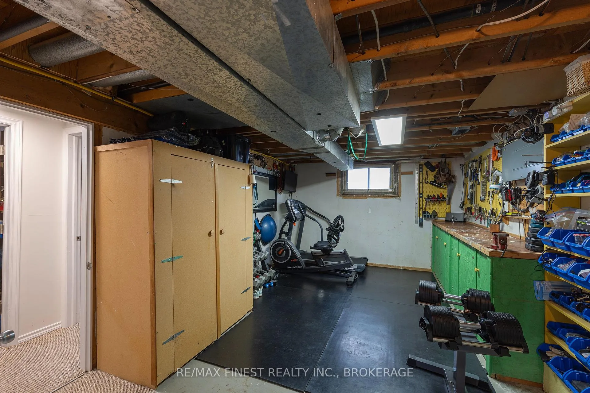 Photo 29 of 168 Inverness Crescent, Kingston, West of Sir John A. Blvd — HOMEH