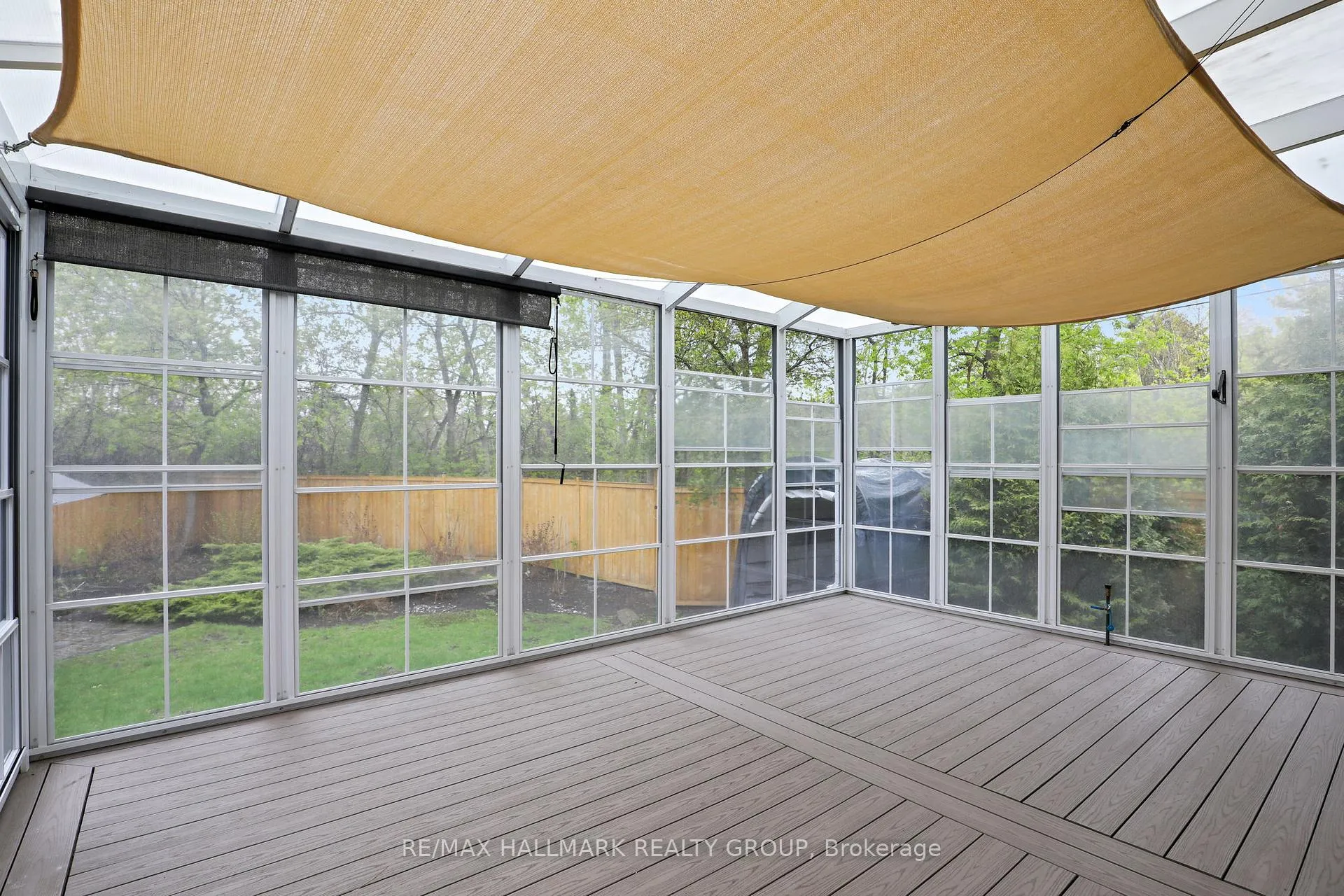Photo 38 of 59 Paxton Lane, Ottawa, Blackburn Hamlet — HOMEH