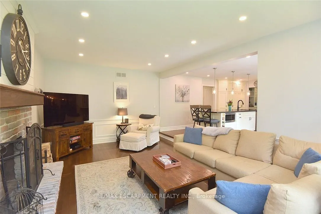Photo 19 of 34 Pimlico Drive, Hamilton, Dundas — HOMEH