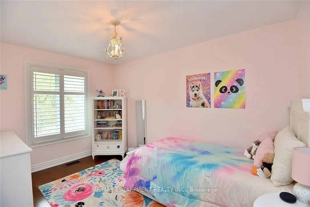 Photo 34 of 34 Pimlico Drive, Hamilton, Dundas — HOMEH