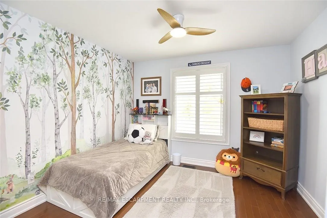 Photo 35 of 34 Pimlico Drive, Hamilton, Dundas — HOMEH