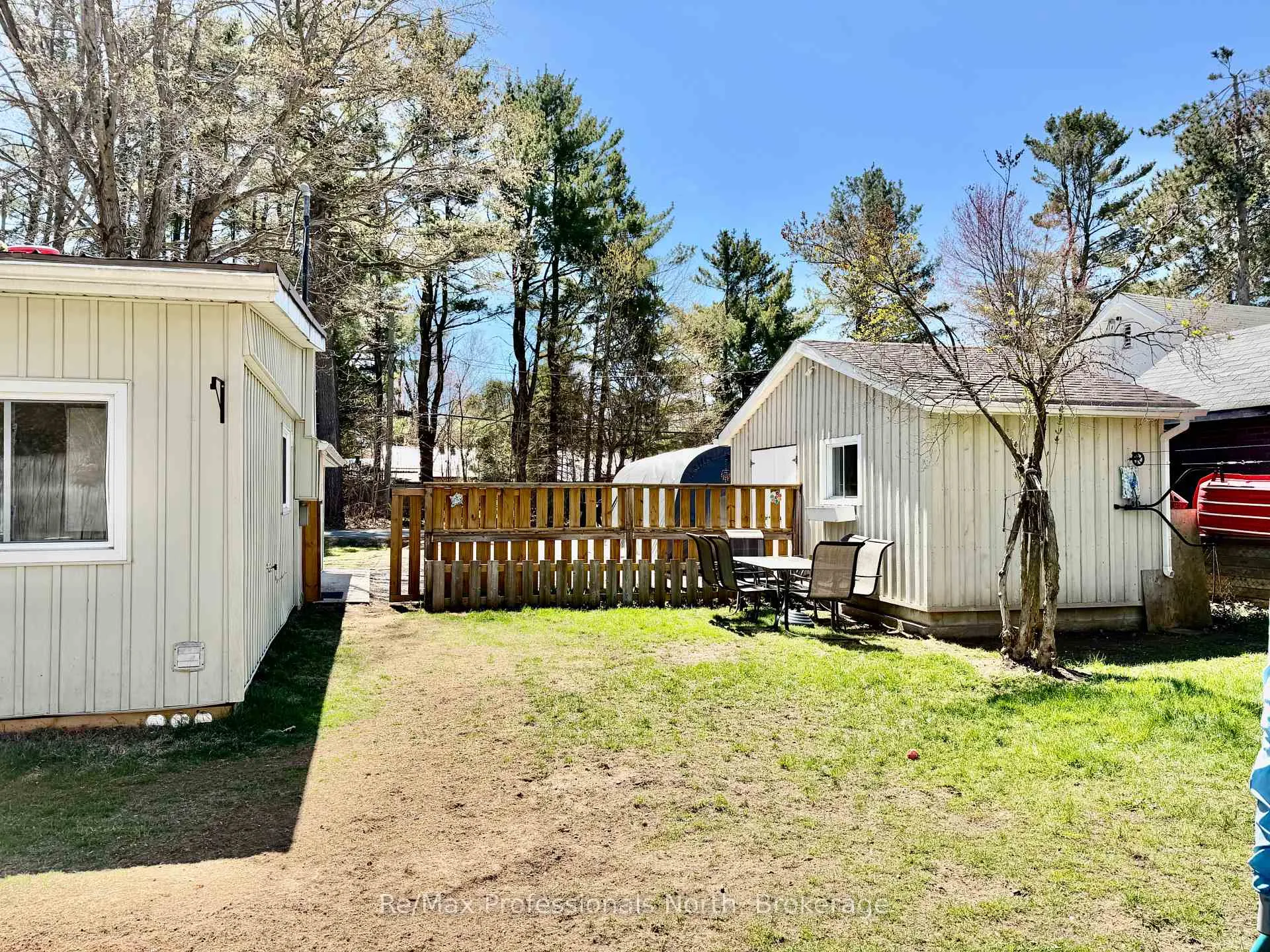Photo 24 of 550 Pinedale Road, Gravenhurst, Muskoka (S) — HOMEH