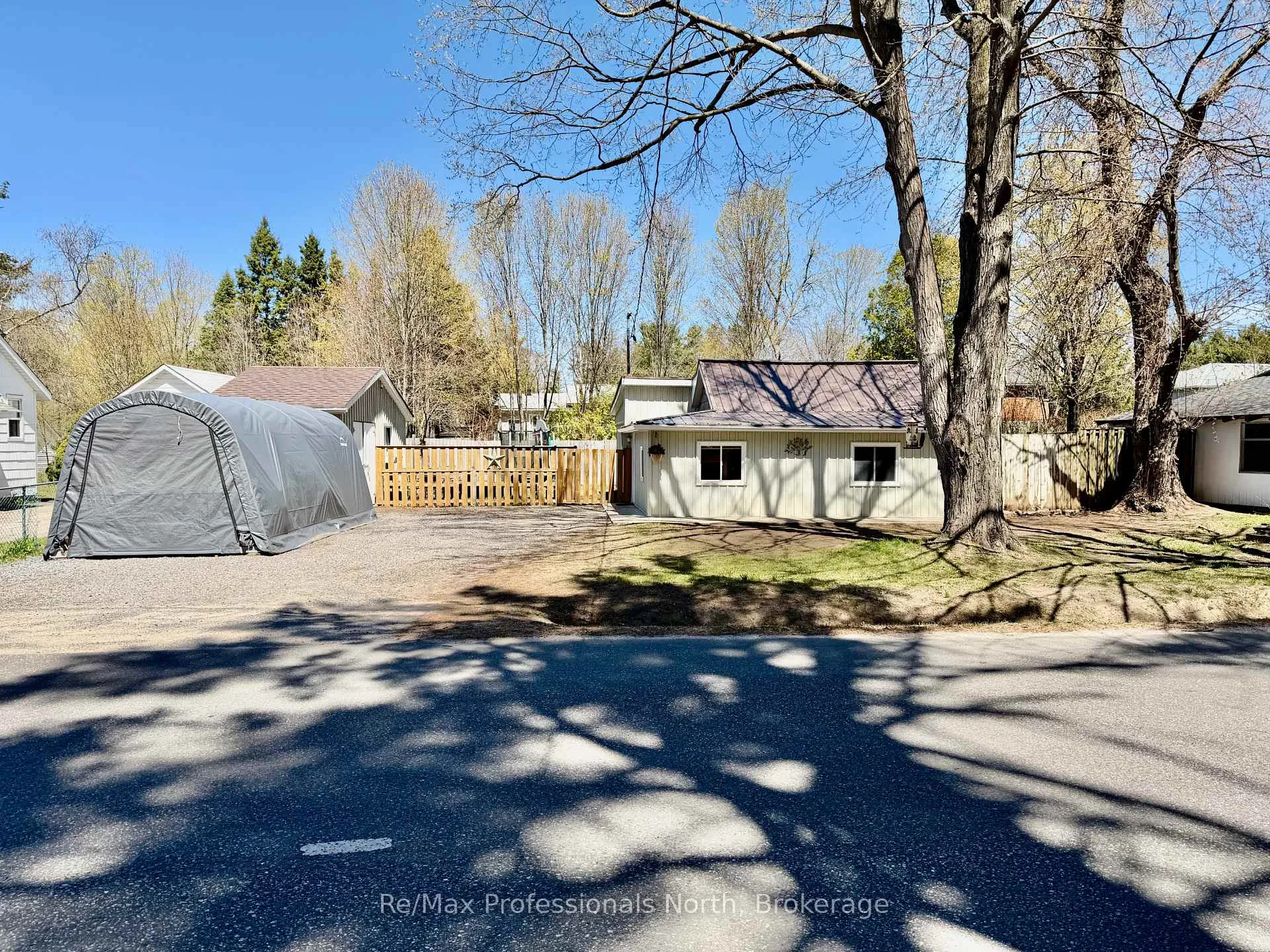 Photo 31 of 550 Pinedale Road, Gravenhurst, Muskoka (S) — HOMEH
