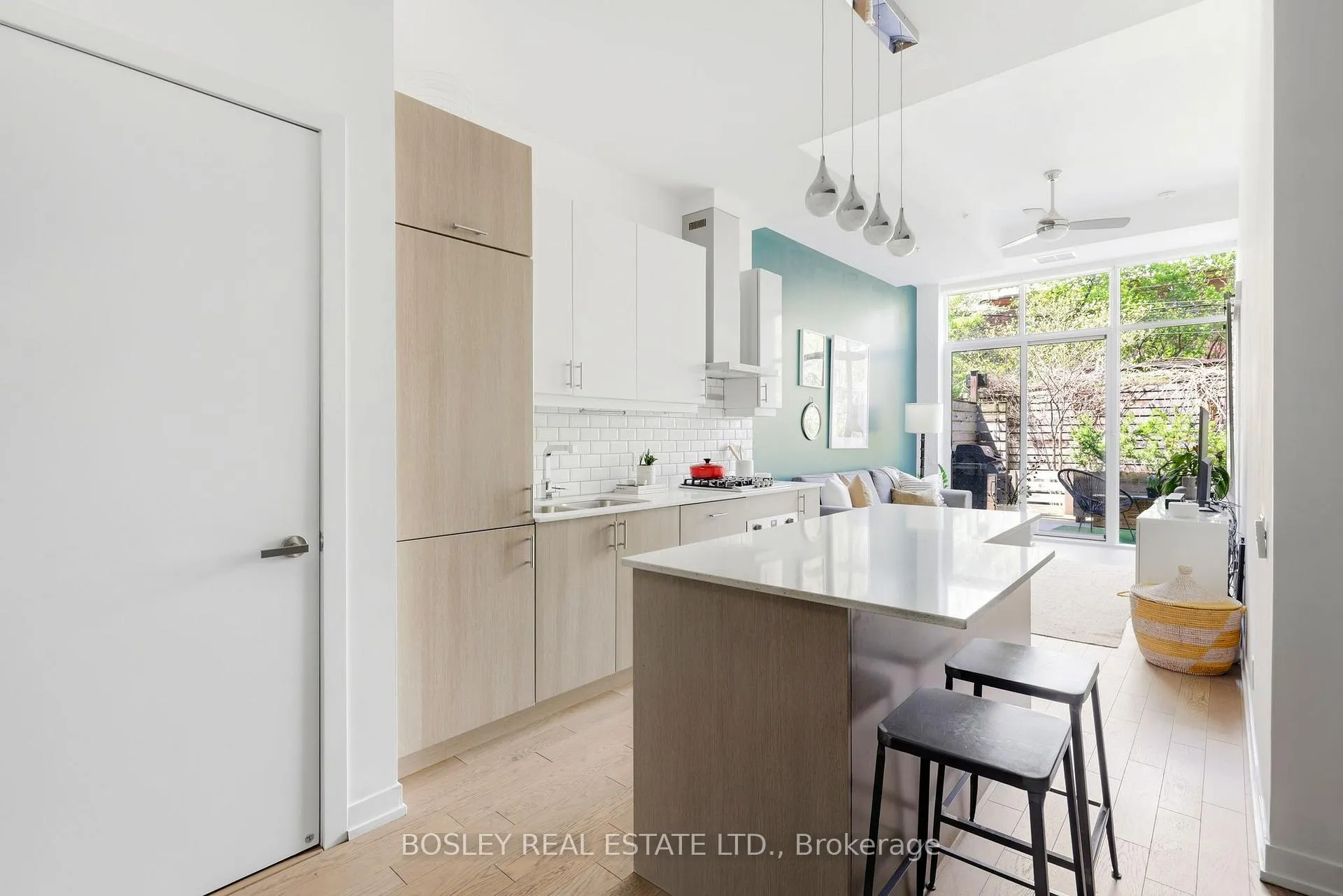 Photo 7 of Unit 151, 38 Howard Park Avenue, Toronto, Roncesvalles — HOMEH